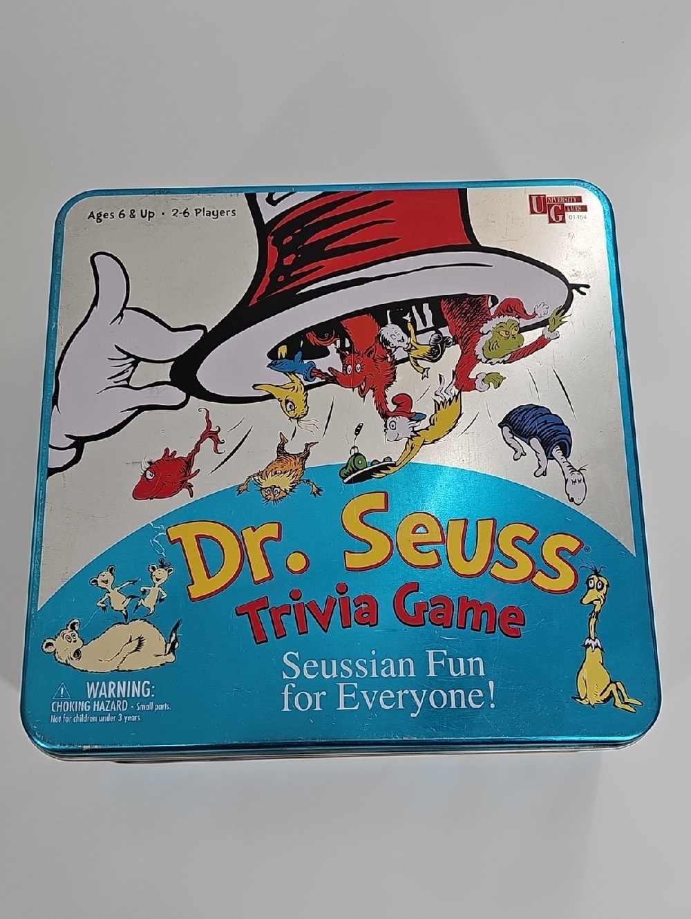 Dr. Seuss Trivia Game - Blue Tin with Multicolor Artwork. Game Cards Sealed.